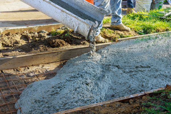 Driveway Concrete Pouring in Hilliard