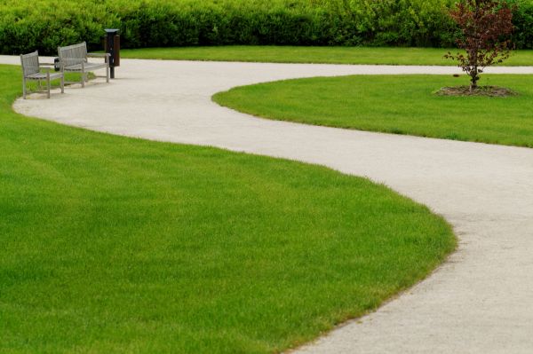 Sidewalk Installation in Hilliard