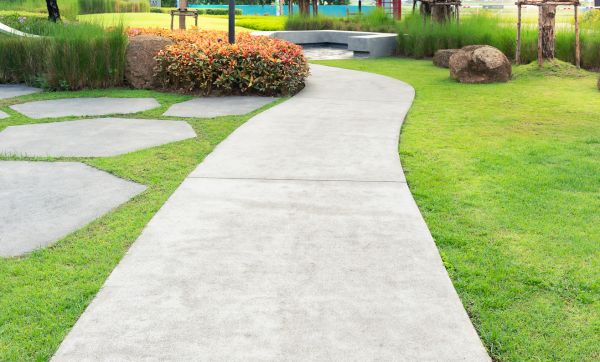 Concrete Sidewalk Installation in Hilliard